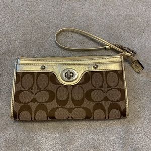 Coach Wristlet Wallet